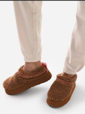 Ugg Tazz heritage platform 7